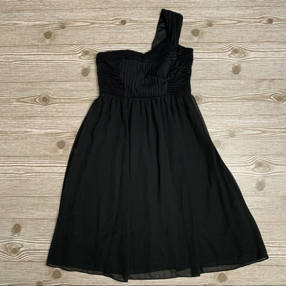 Signature by Sangria One Shoulder Dress size 10